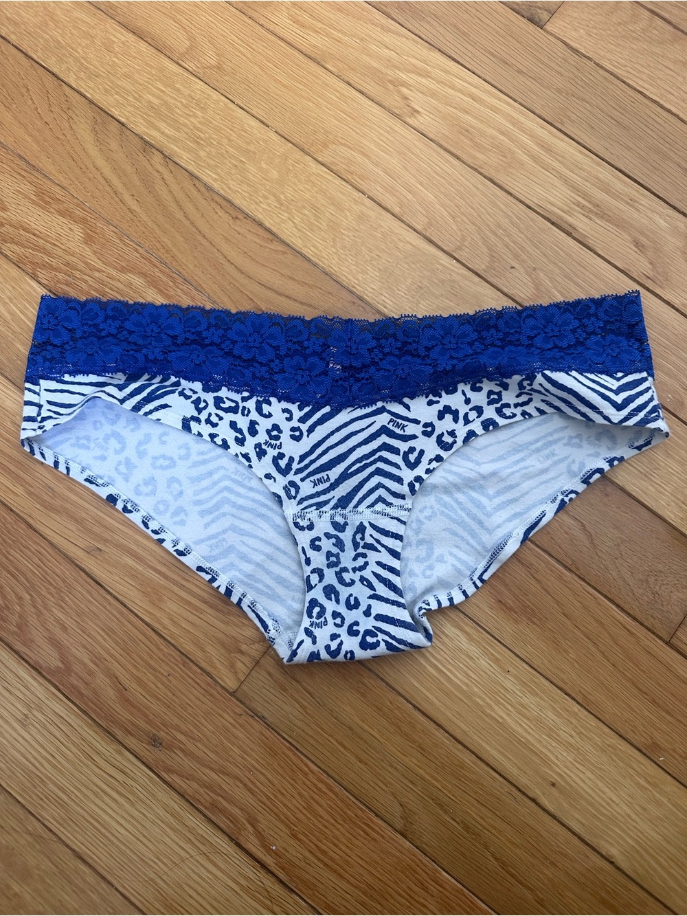 Leopard PINK Victoria’s Secret Hipster Panties Size Medium